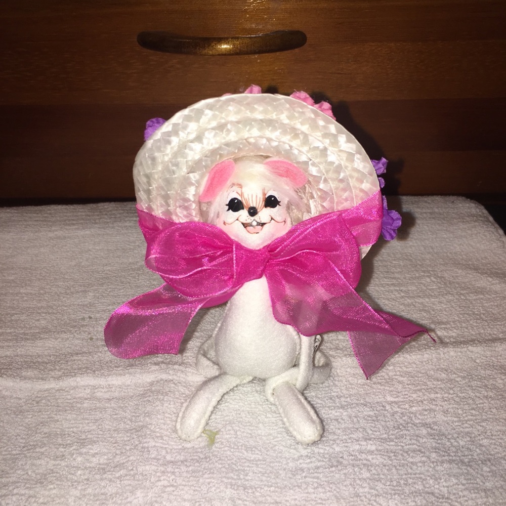 Annalee Easter 2015 Mouse with Easter Bonnet